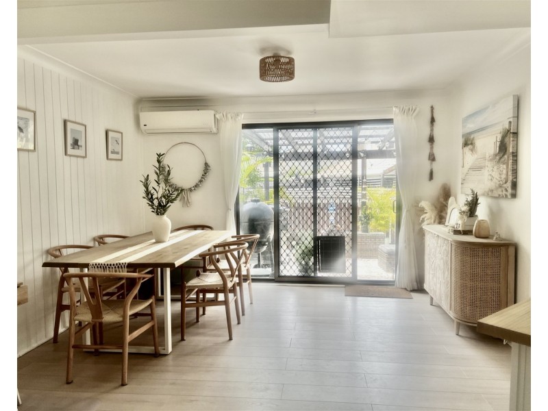 32/71 Olsen Avenue, Labrador QLD 4215