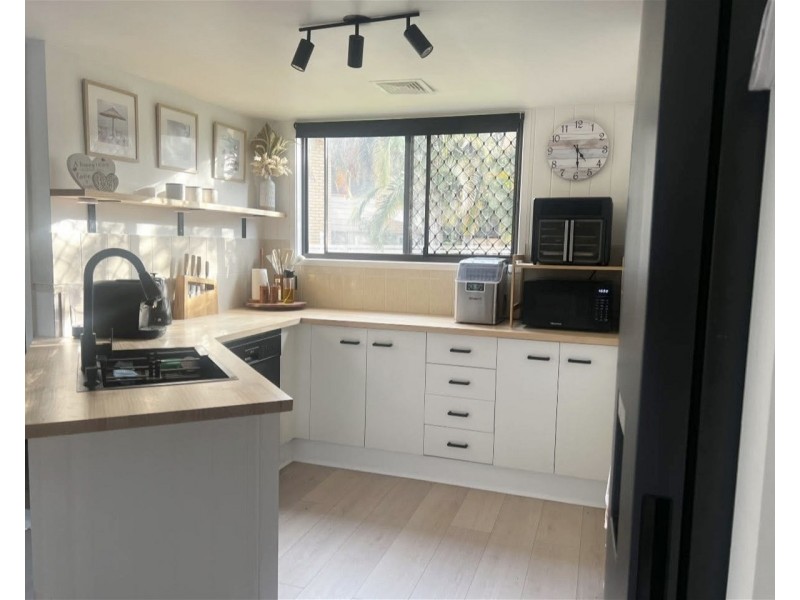 32/71 Olsen Avenue, Labrador QLD 4215