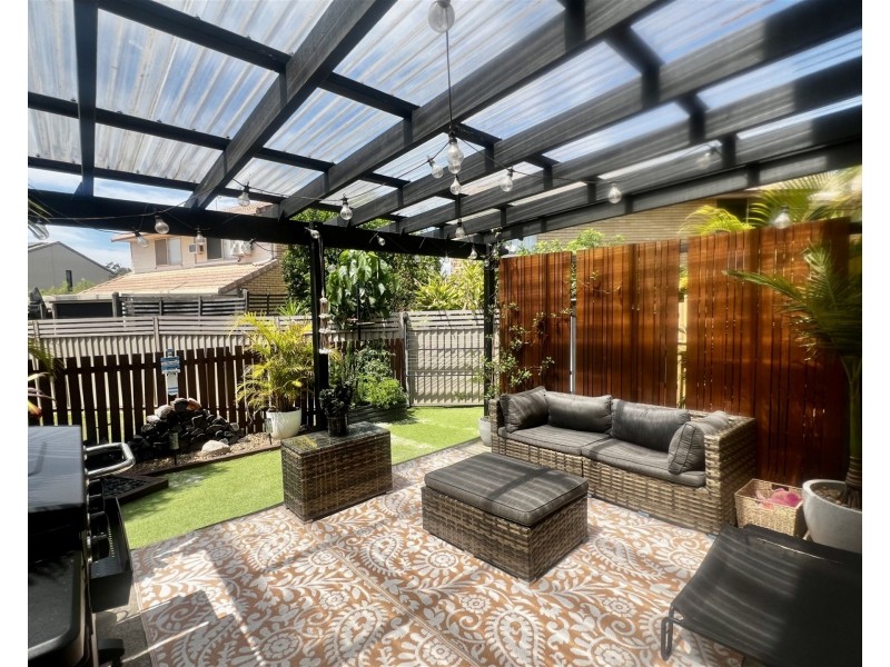 32/71 Olsen Avenue, Labrador QLD 4215