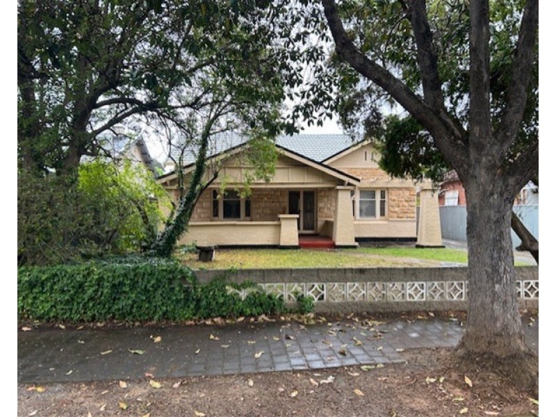 21  Dixon St, Clarence Park SA 5034