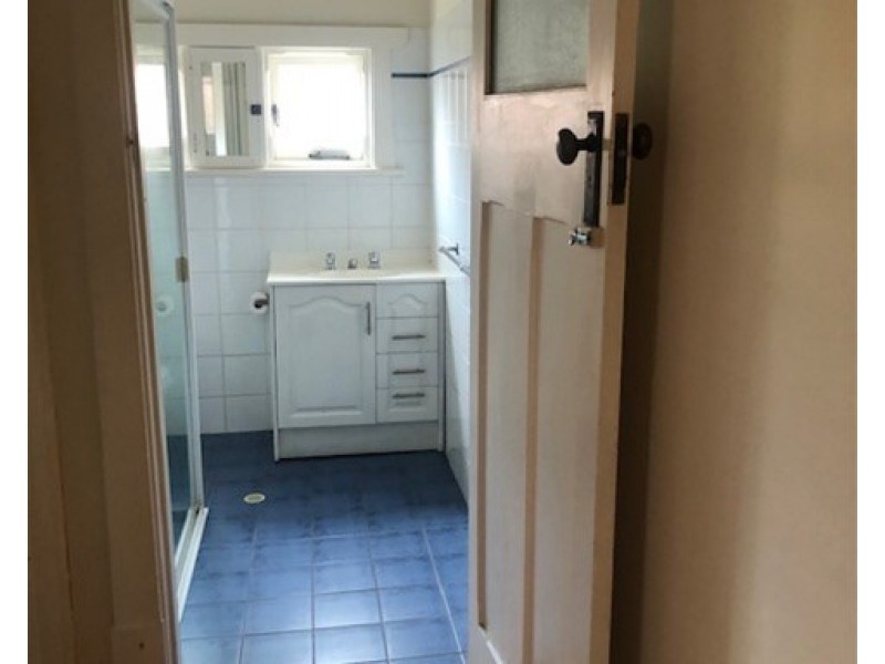 21  Dixon St, Clarence Park SA 5034
