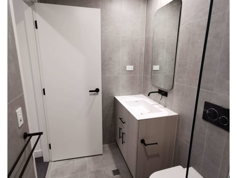 2409/864  Blackburn Road, Clayton VIC 3168