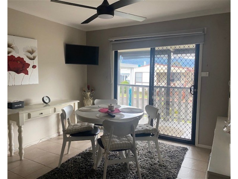 49/278-280  Princes Highway, Bomaderry NSW 2541