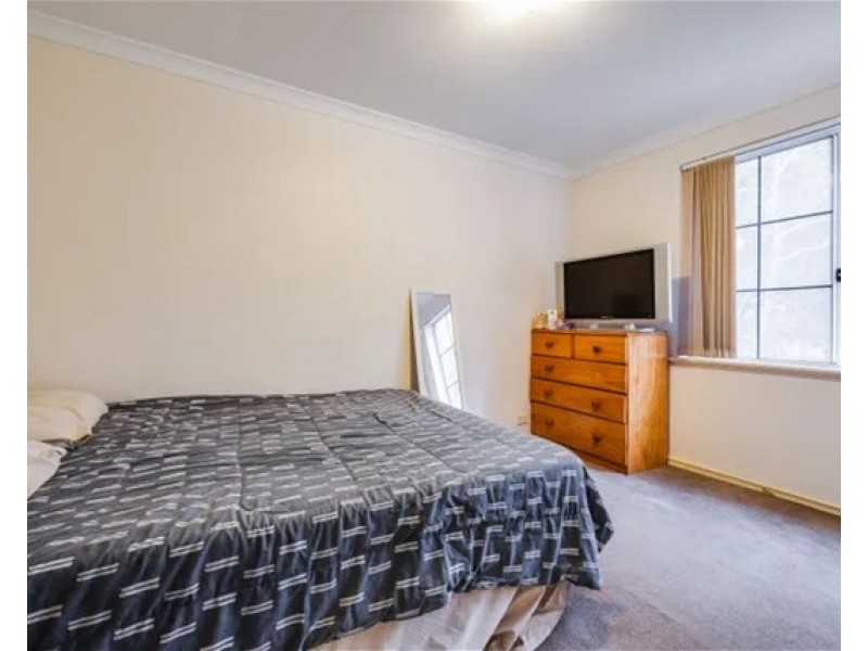 Unit 45/30 Bishops Row, East Perth WA 6004