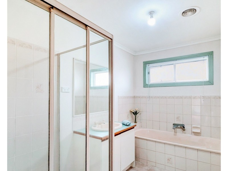 16 Epping Street, Hadfield VIC 3046