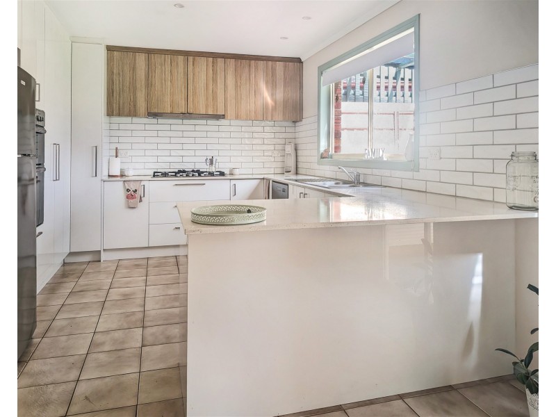 16 Epping Street, Hadfield VIC 3046