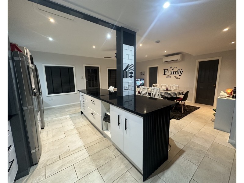 18 Loftus Street, Temora NSW 2666