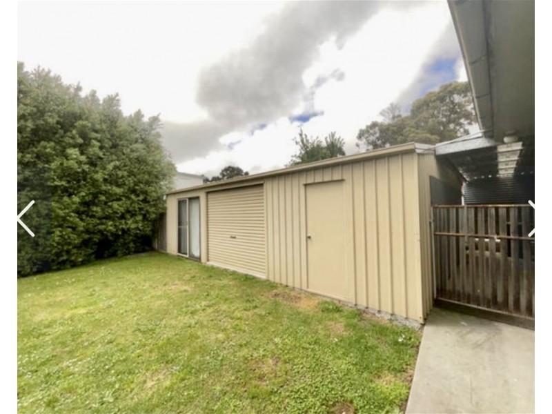15 Beck St, Moe VIC 3825