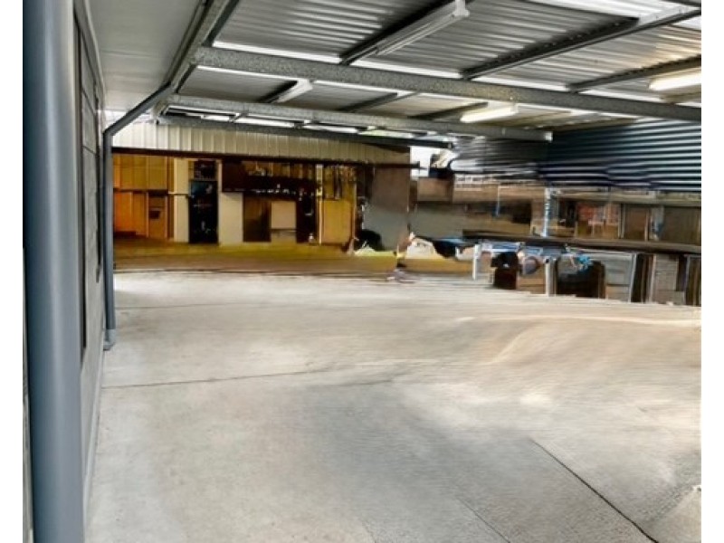 15 Beck St, Moe VIC 3825