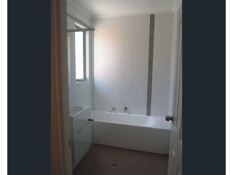 2/14 William St, Clarence Park SA 5034