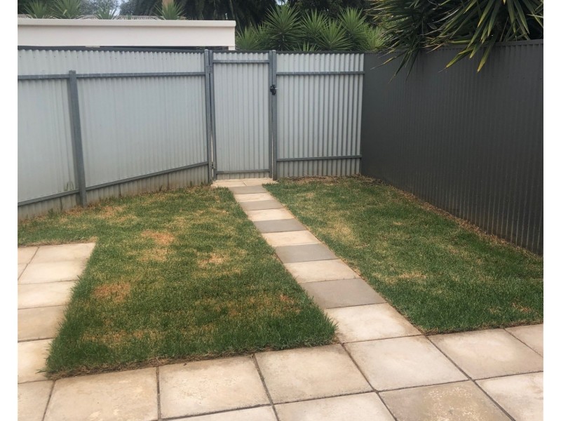 2/14 William St, Clarence Park SA 5034