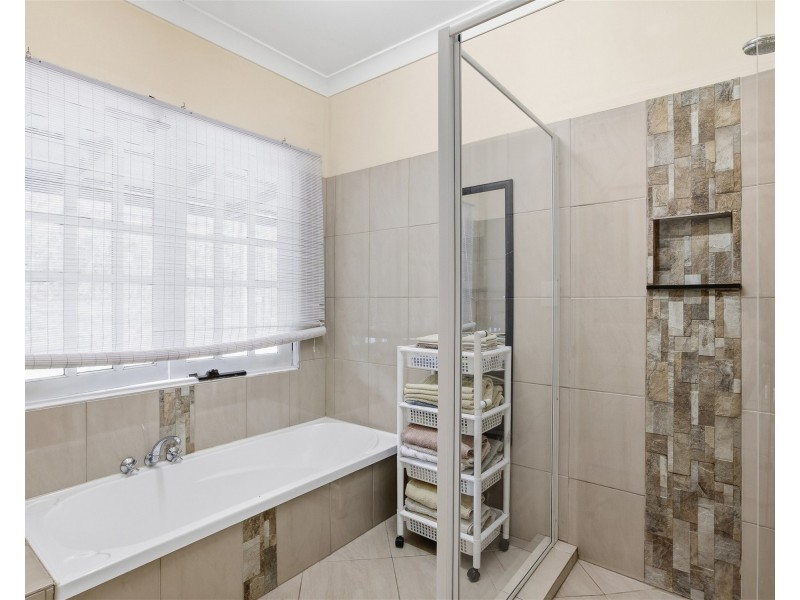 296 Lowe Road, Bollier QLD 4570