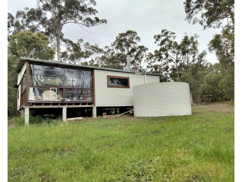 296 Lowe Road, Bollier QLD 4570