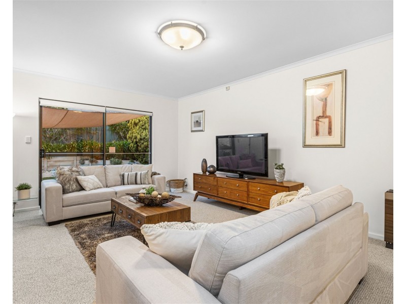 6 Watkins, Dalkeith WA 6009