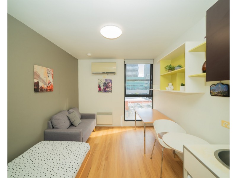 213/9 Earl St, Carlton VIC 3053
