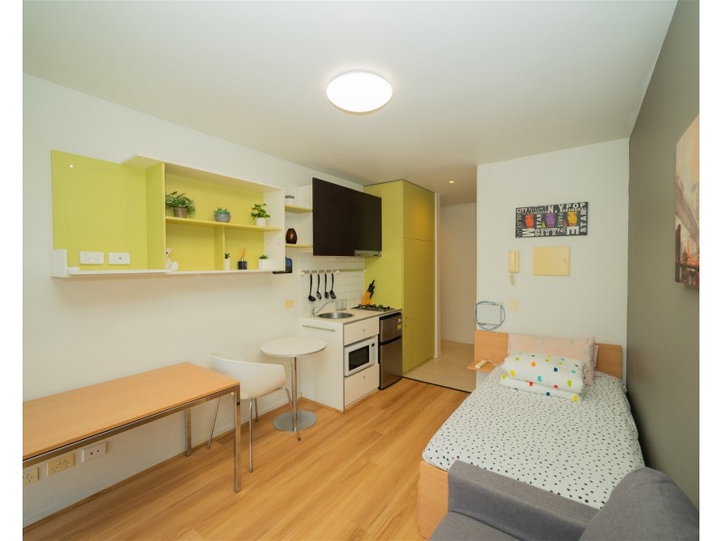 213/9 Earl St, Carlton VIC 3053