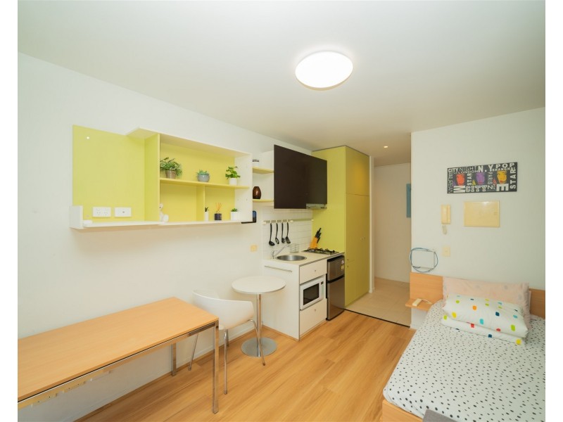213/9 Earl St, Carlton VIC 3053