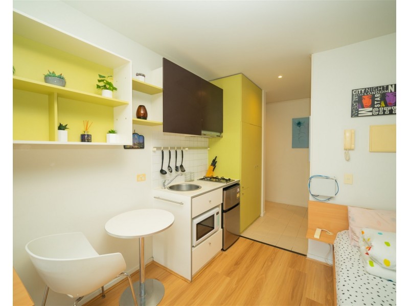 213/9 Earl St, Carlton VIC 3053