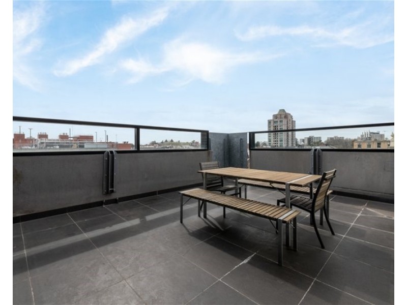 213/9 Earl St, Carlton VIC 3053