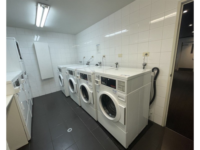 213/9 Earl St, Carlton VIC 3053