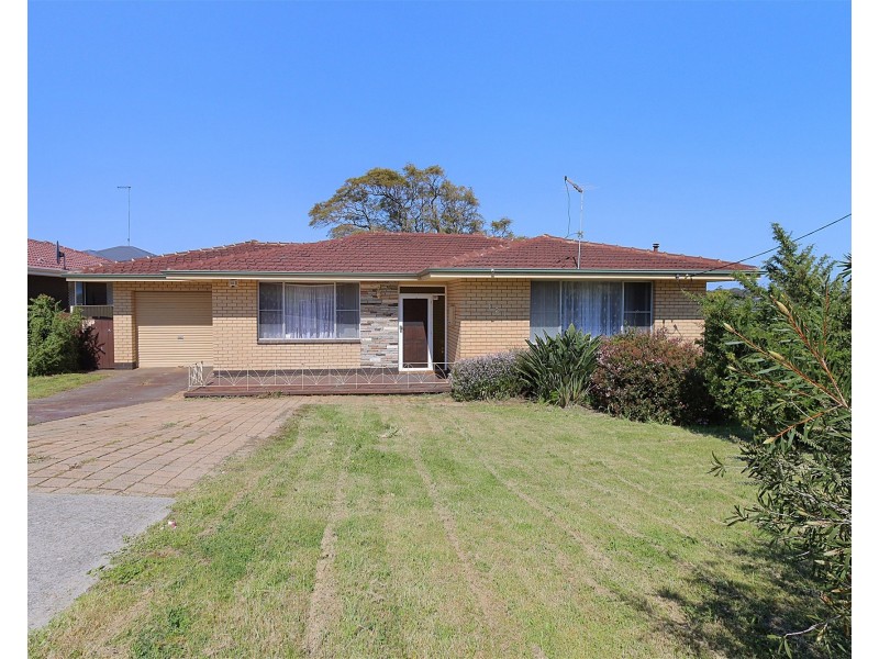 121 Phoenix Road, Spearwood WA 6163