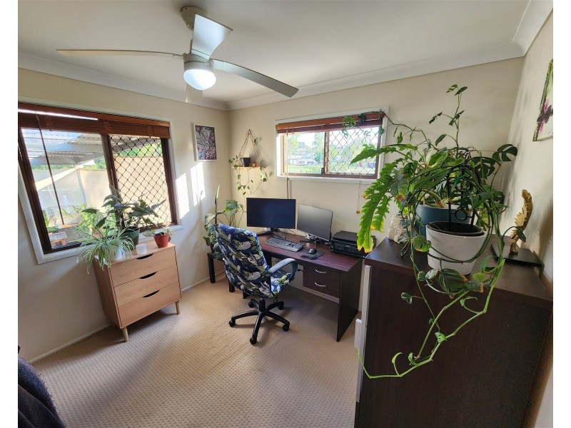 6 Parkridge Drive, Withcott QLD 4352