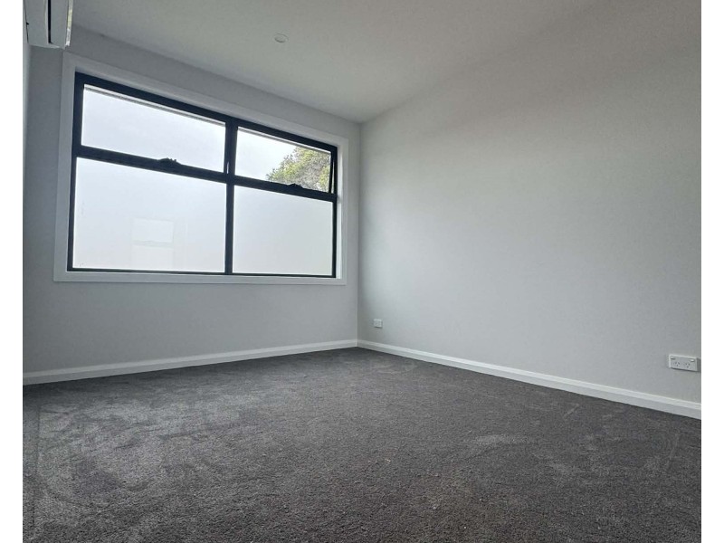 2/931  Heatherton Road, Springvale VIC 3171