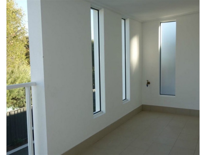 6/21 Wroxton Street, Midland WA 6056