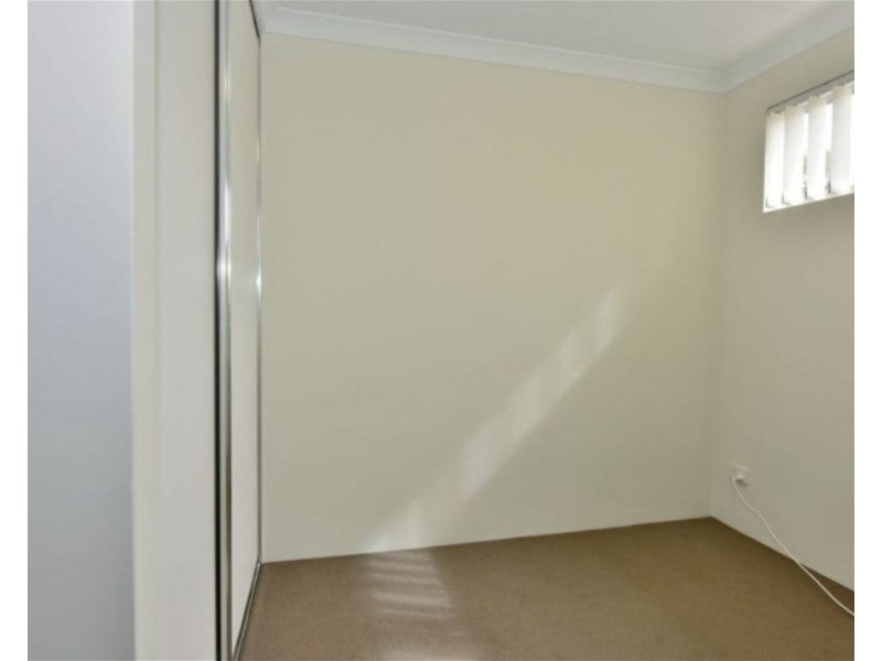 6/21 Wroxton Street, Midland WA 6056