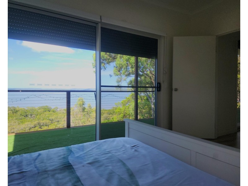38 Blue Waters Crescent, Macleay Island QLD 4184