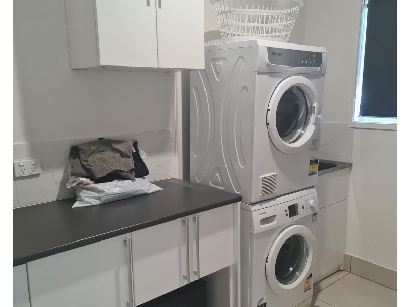 38 Blue Waters Crescent, Macleay Island QLD 4184