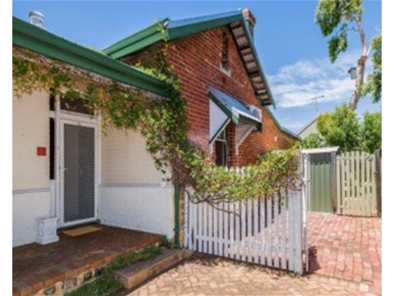 37A Forrest Street, Fremantle WA 6160