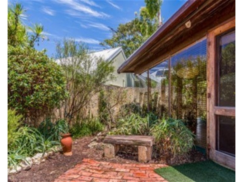 37A Forrest Street, Fremantle WA 6160