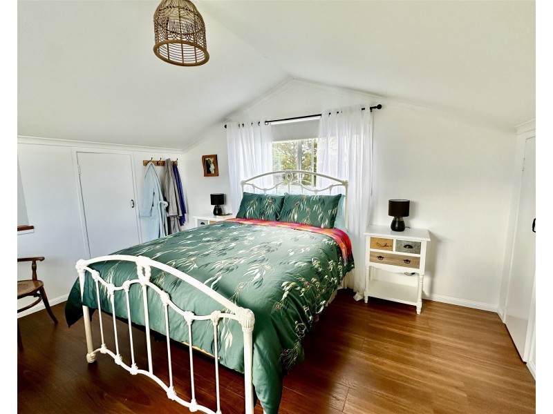 758 Spring Creek Road, Amiens QLD 4380