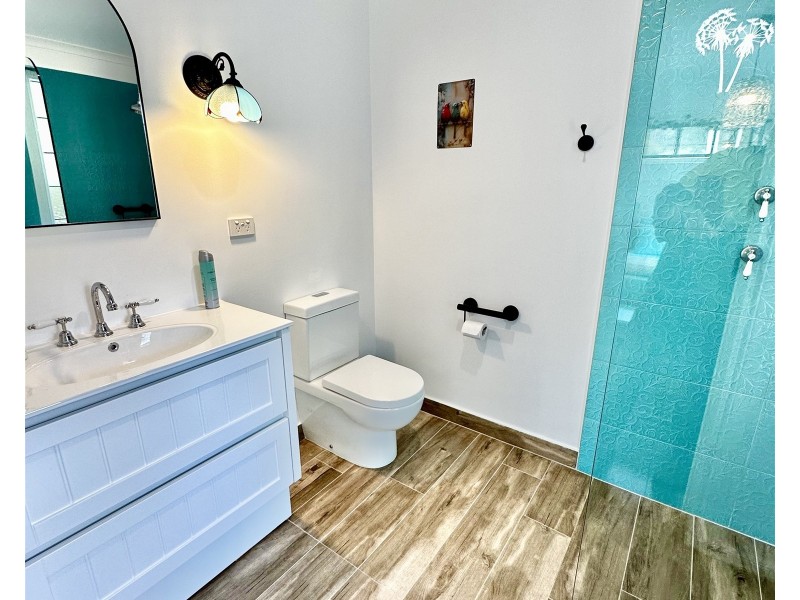 758 Spring Creek Road, Amiens QLD 4380