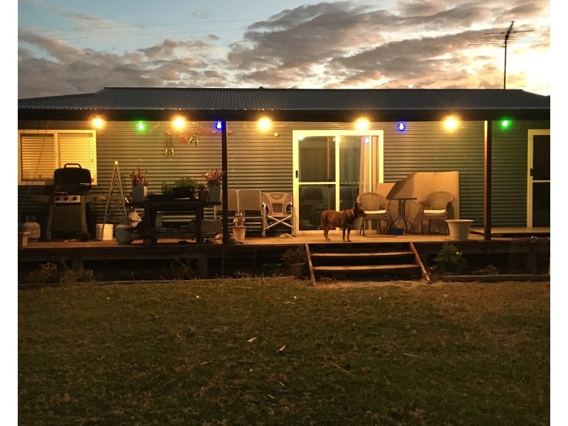 142 Florance Road, Haines SA 5223