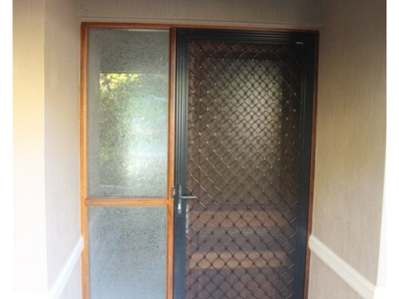 31 Sunbird Drive, Woree QLD 4868