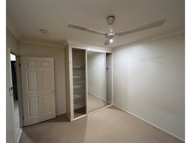 31 Sunbird Drive, Woree QLD 4868