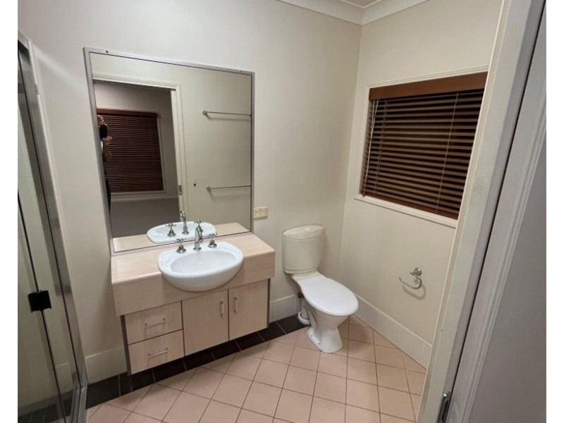 31 Sunbird Drive, Woree QLD 4868