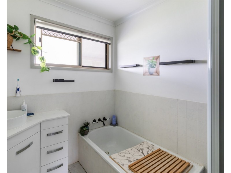 67 Spring Lane, Caboolture QLD 4510