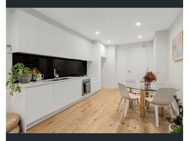 3/330 Neerim Road, Carnegie VIC 3163