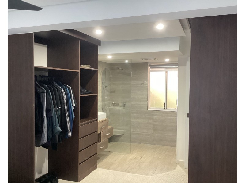 14A/17 Buccaneer Drive, Urangan QLD 4655