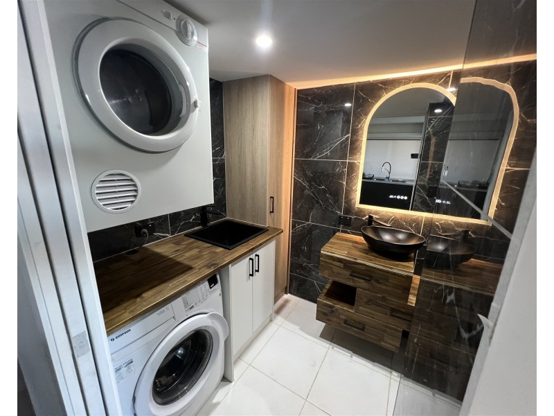 14A/17 Buccaneer Drive, Urangan QLD 4655