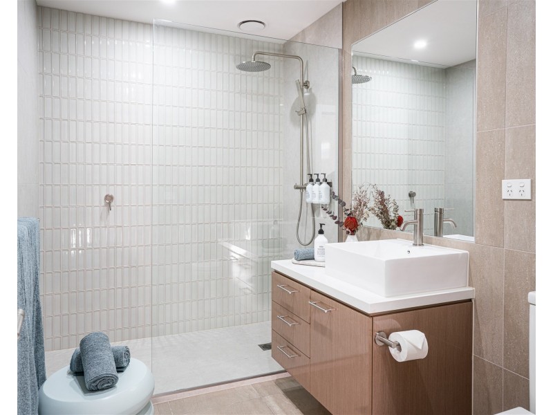 18/68 Ocean Beach Road, Sorrento VIC 3943