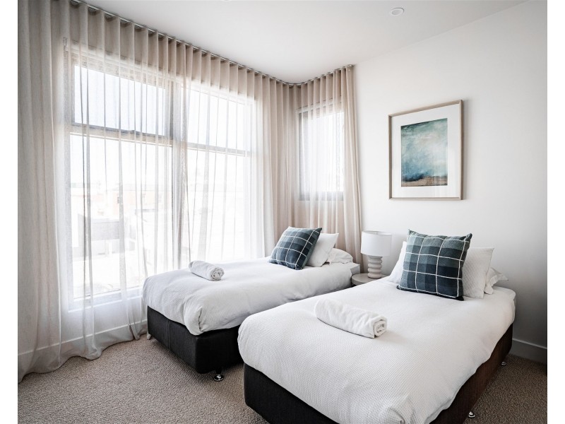 18/68 Ocean Beach Road, Sorrento VIC 3943