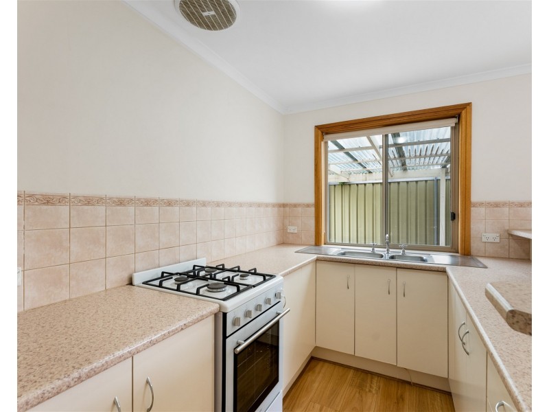 3/8 Ivy Way, Para Hills West SA 5096