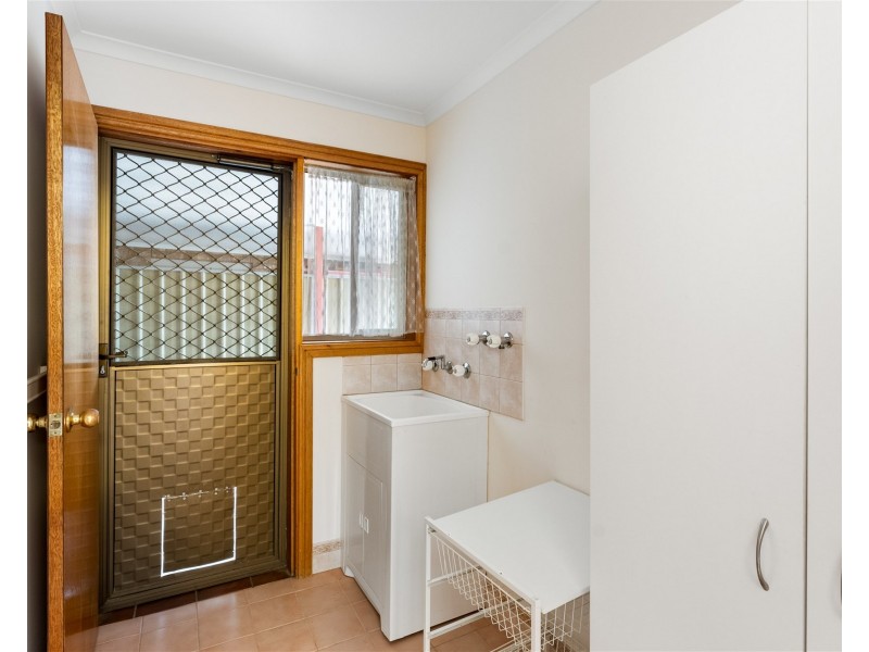 3/8 Ivy Way, Para Hills West SA 5096