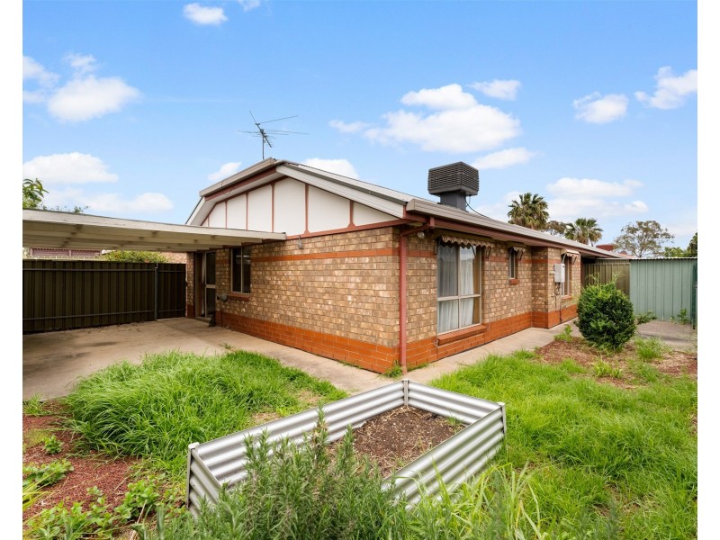 3/8 Ivy Way, Para Hills West SA 5096