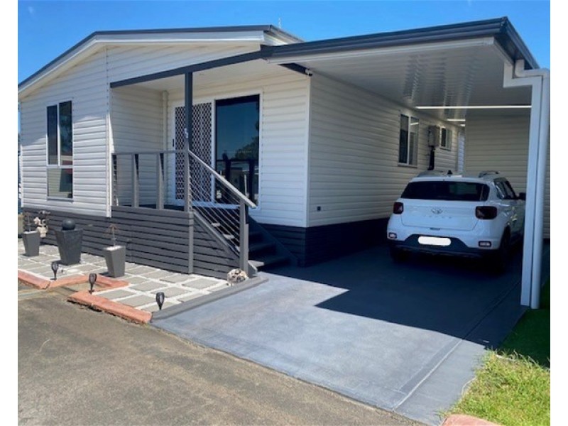 65/278-280 Princes Highway, Bomaderry NSW 2541