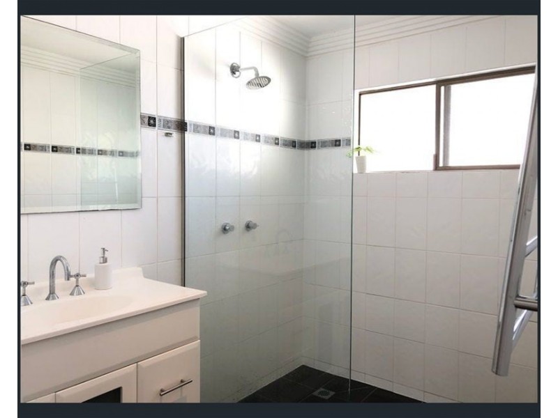 1/23 Doggett Drive, Miami QLD 4220